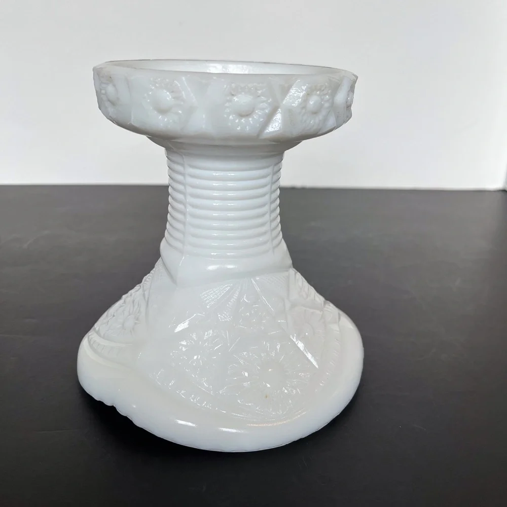 Vintage Milk Glass Vase in Old Quilt Pattern, 1960s